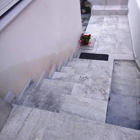 Ilio Socrates Apartamento Skála Marión