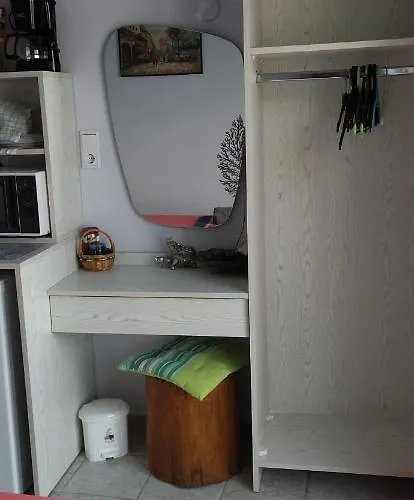 Ilio Socrates Apartment