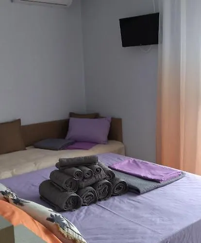 Ilio Socrates Apartamento Skála Marión