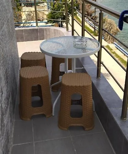 Ilio Socrates Apartment