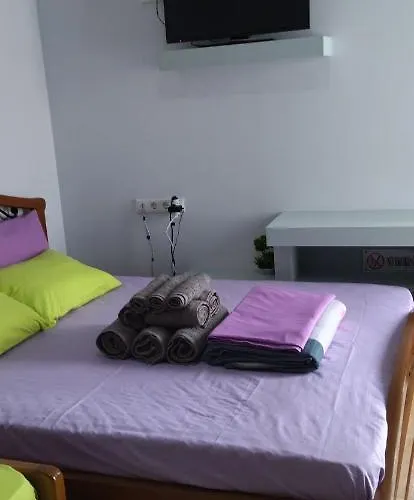 Ilio Socrates Apartment *